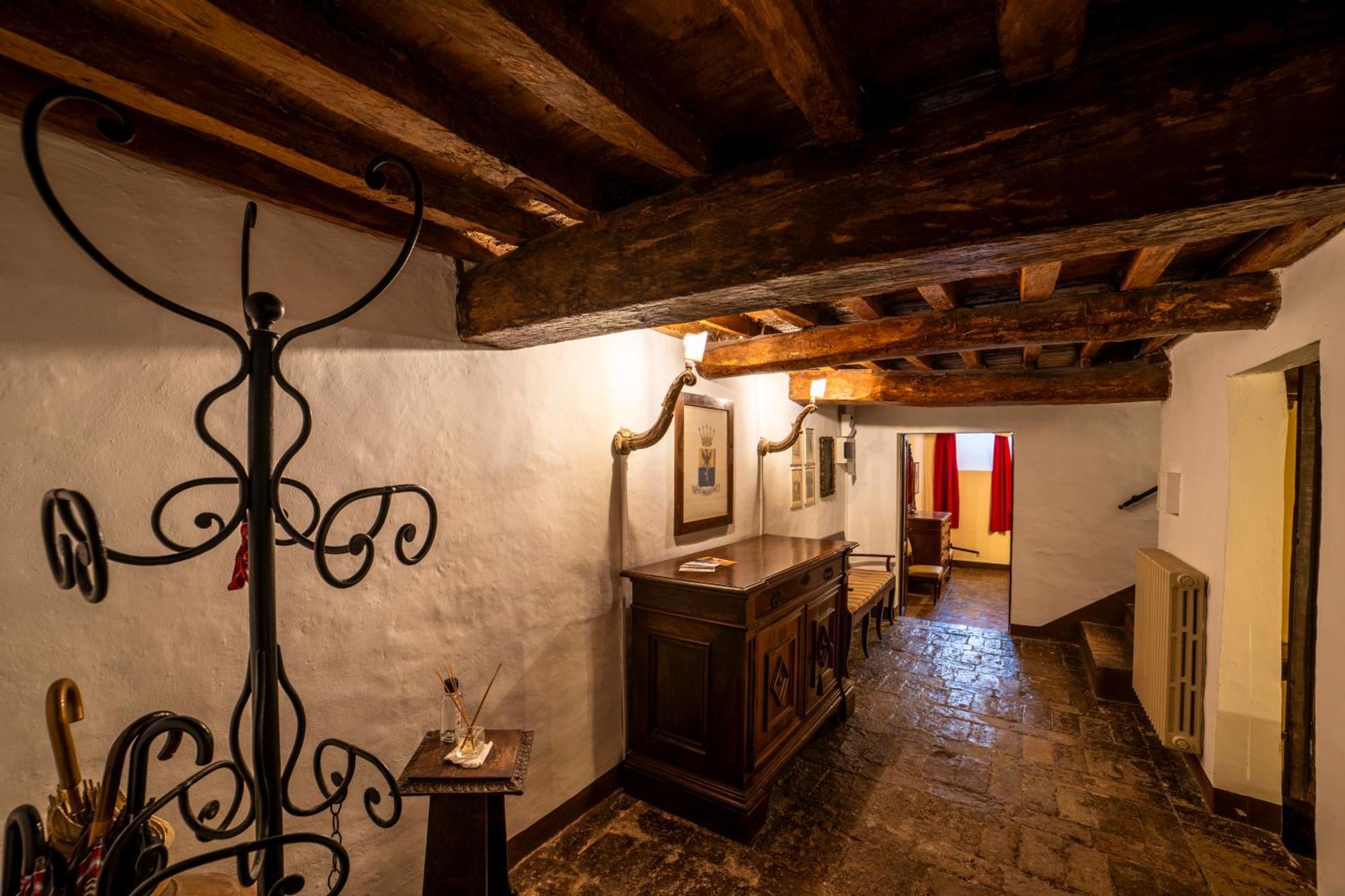 Apartament Dimora Palazzo De Antaldis Urbino Zewnętrze zdjęcie